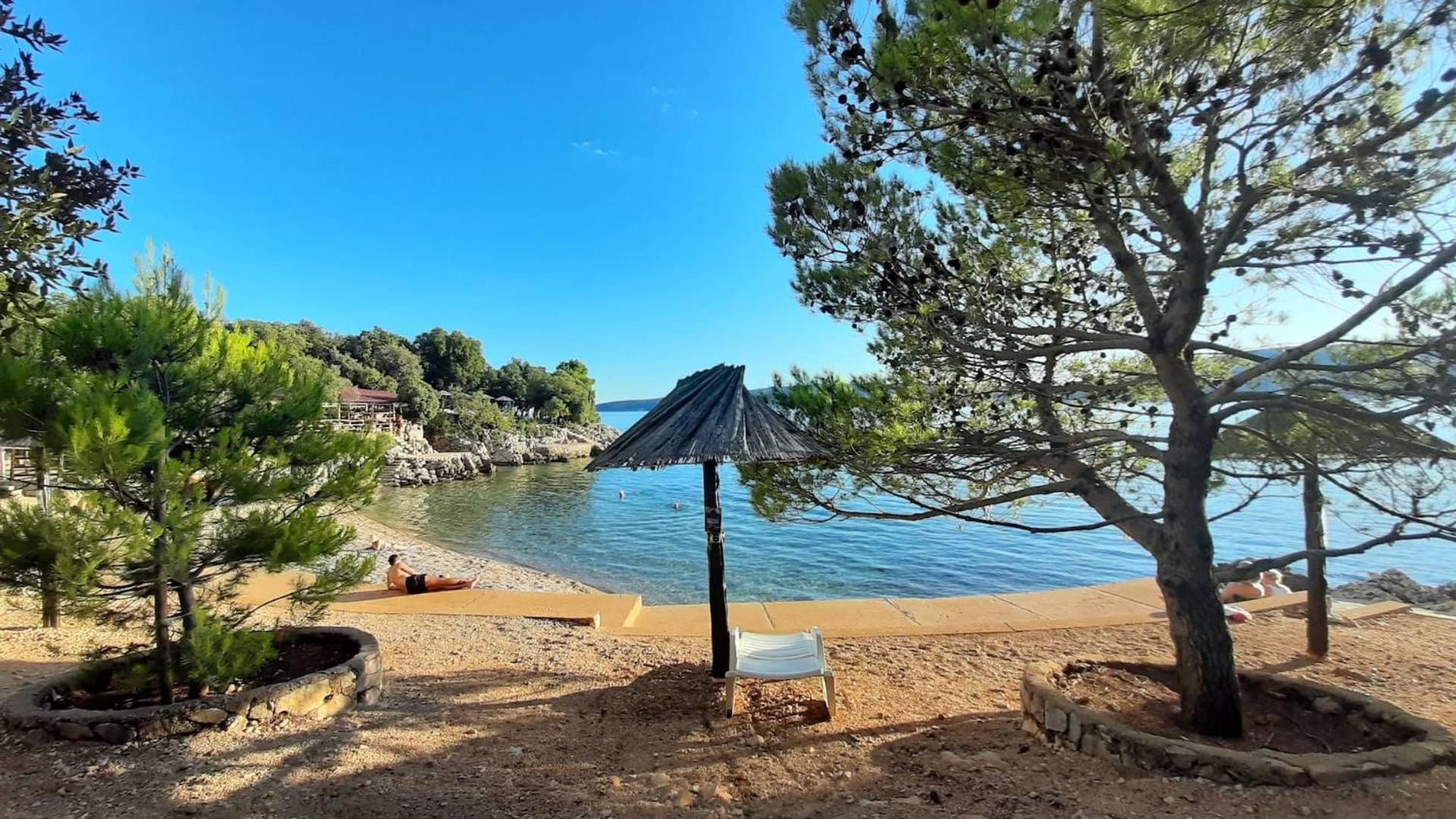 Lovely Studio Malina Close To The Beach Veglia Exterior foto